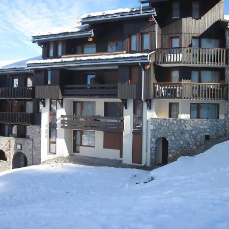 Apartment Confortable Et Renove Au Coeur De La Station Avec Balcon A Montchavin - Fr-1-181-2524 *
